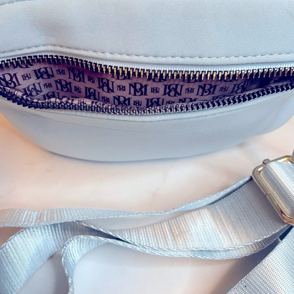 BADGLEY MISCHKA Sage Scuba Belt Bag NWOT - Picture 14 of 16